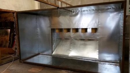 Линия порошковой окраски светильников для московского метрополитена